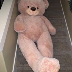 7 Foot Teddy Bear 