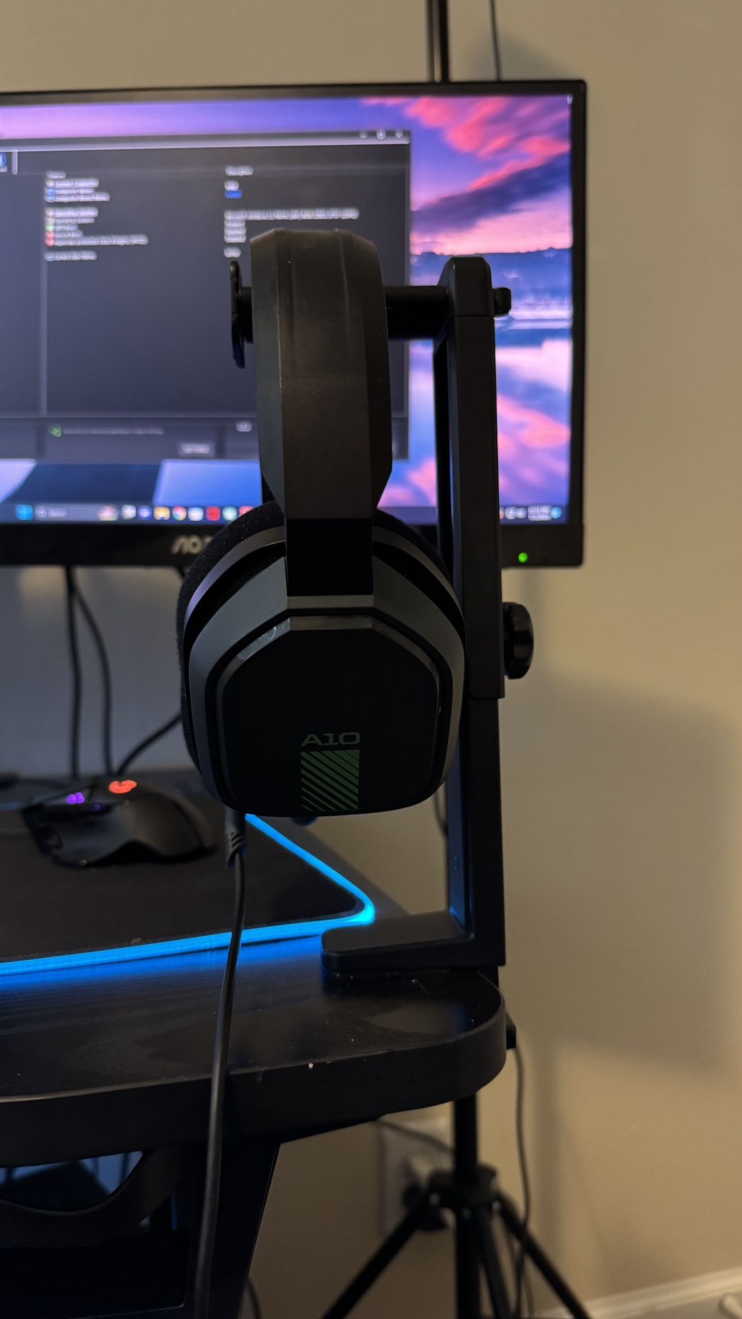 Headphone Stand