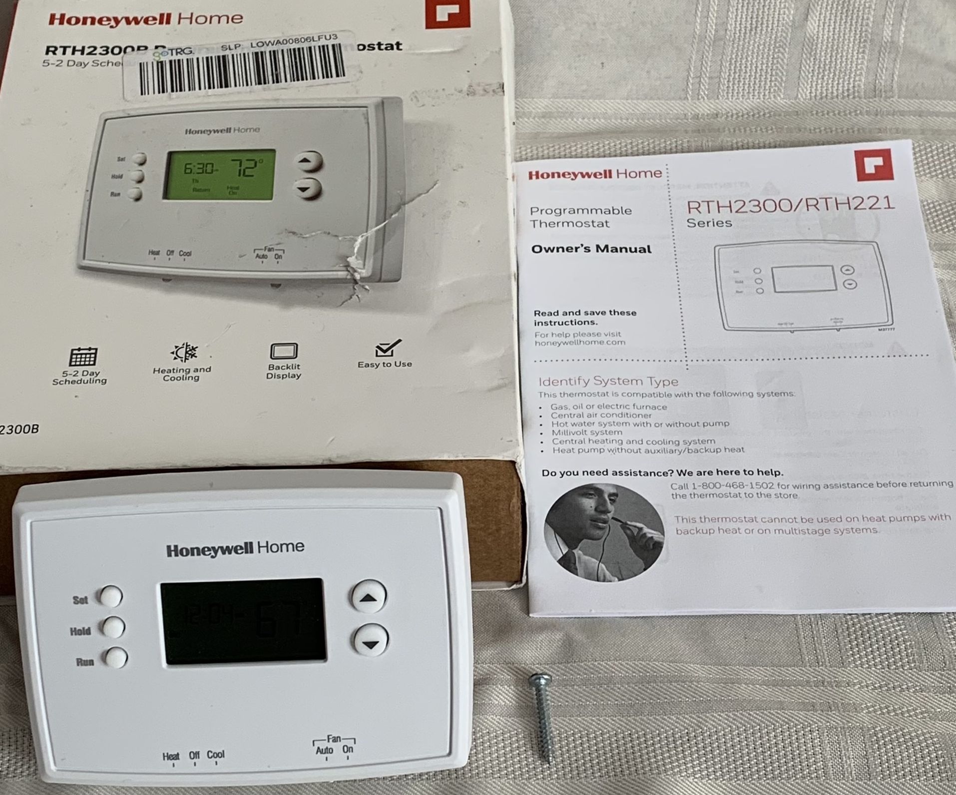 Honeywell Home RTH2300B1038 5-2 Day Programmable Thermostat, White