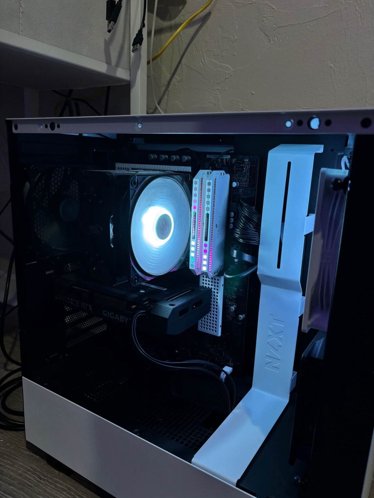 Gaming Pc Powerful Runs Any Game 
