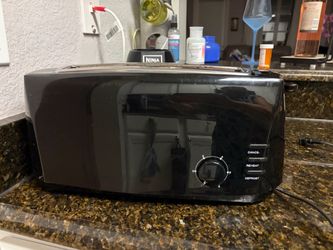 4 slices toaster