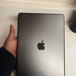 Apple iPad 8th Generation 