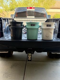 Yeti buckets