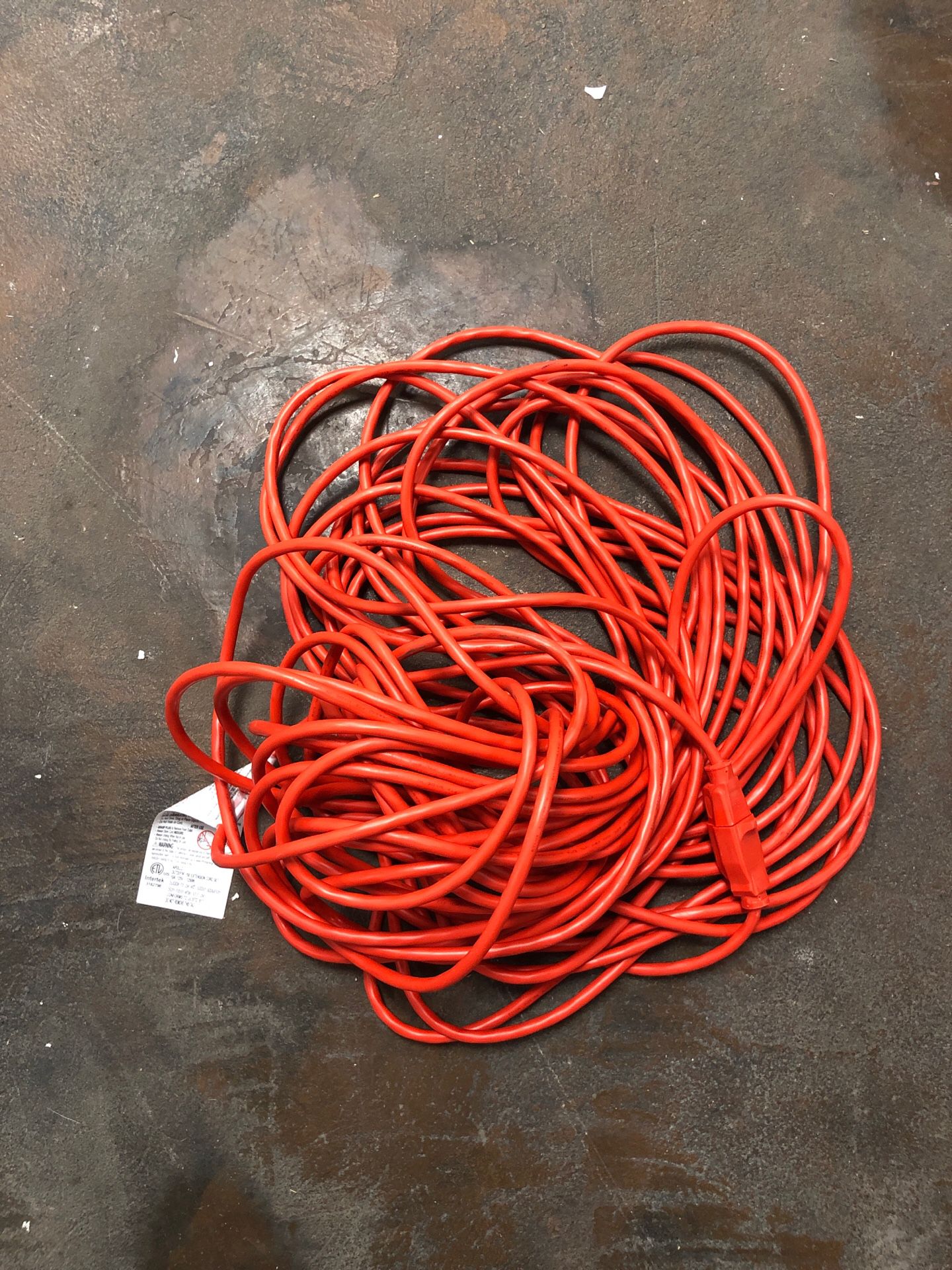 Intertek (contact info removed) 50ft Electrical Power Extension cord 10-amp 125-Volt Outdoor