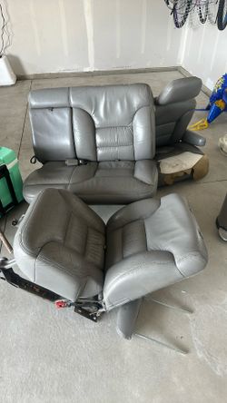 99 Tahoe Chairs - Free
