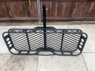 Cargo carrier