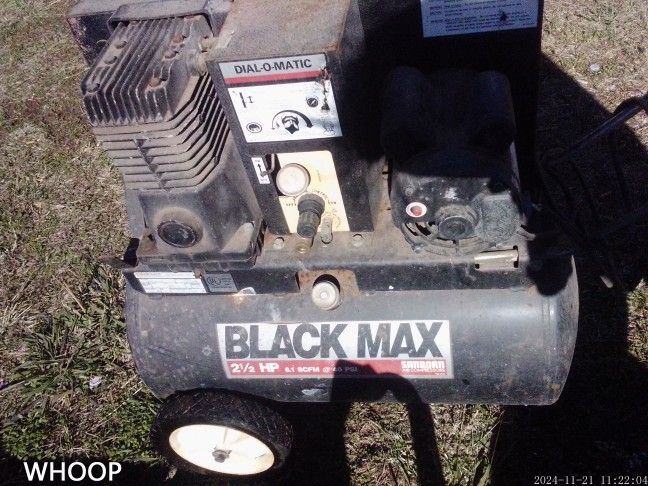 Black Max Air Compressor