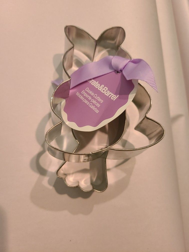 Crate & Barrel Cookie Cutter - Easter