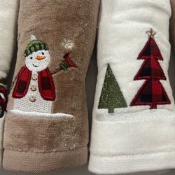 Christmas Bathroom Towels