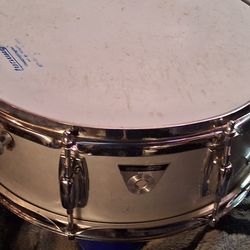 Ludwig 6.5x12 snare drum