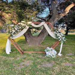 chair suddenly Made-to-Order Wedding Arches – Design Your Dream Ceremony!
