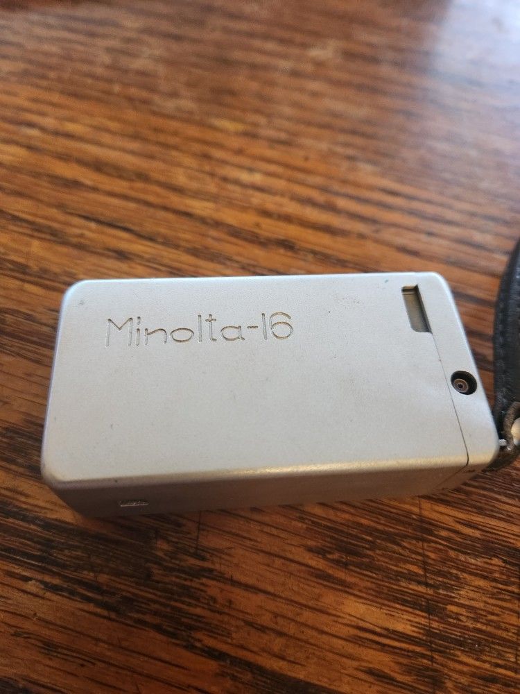 Vintage Minolta 16 Silver Spa Camera