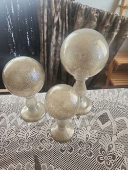3 piece glass decor
