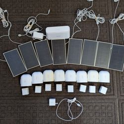 Arlo 2K Wireless Security Camera System With Solar Panels