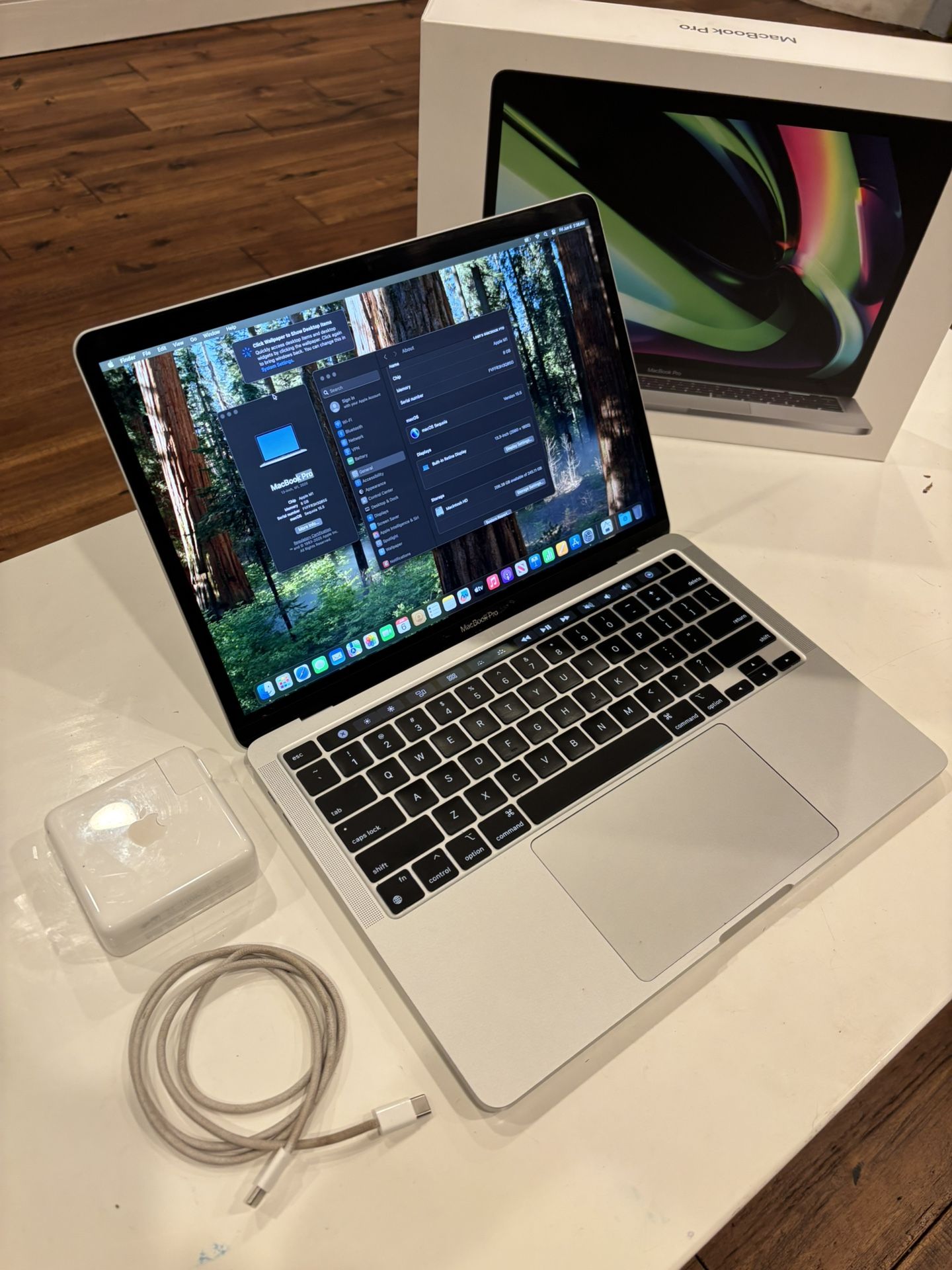 2020 M1 MacBook Pro w/touchar 