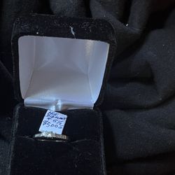 Ring 14k Gold And Diamonds 