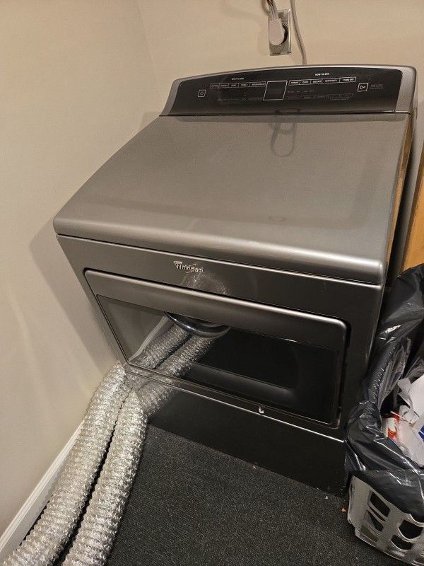 It's A Whirlpool 220 Electrical Dryer