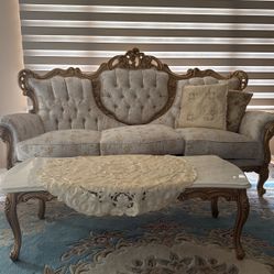 Living Room Set (2 Sofas 2 Loveseats And Tables) 