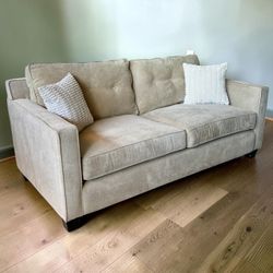 Modern Light Beige Elliot Sofa — Just Unpackaged