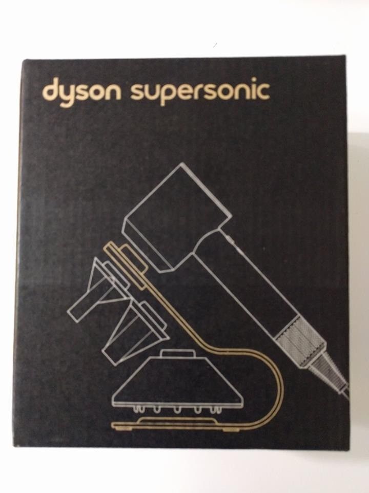 Dyson Supersonic Display Stand