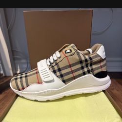 Burberry Shoes 