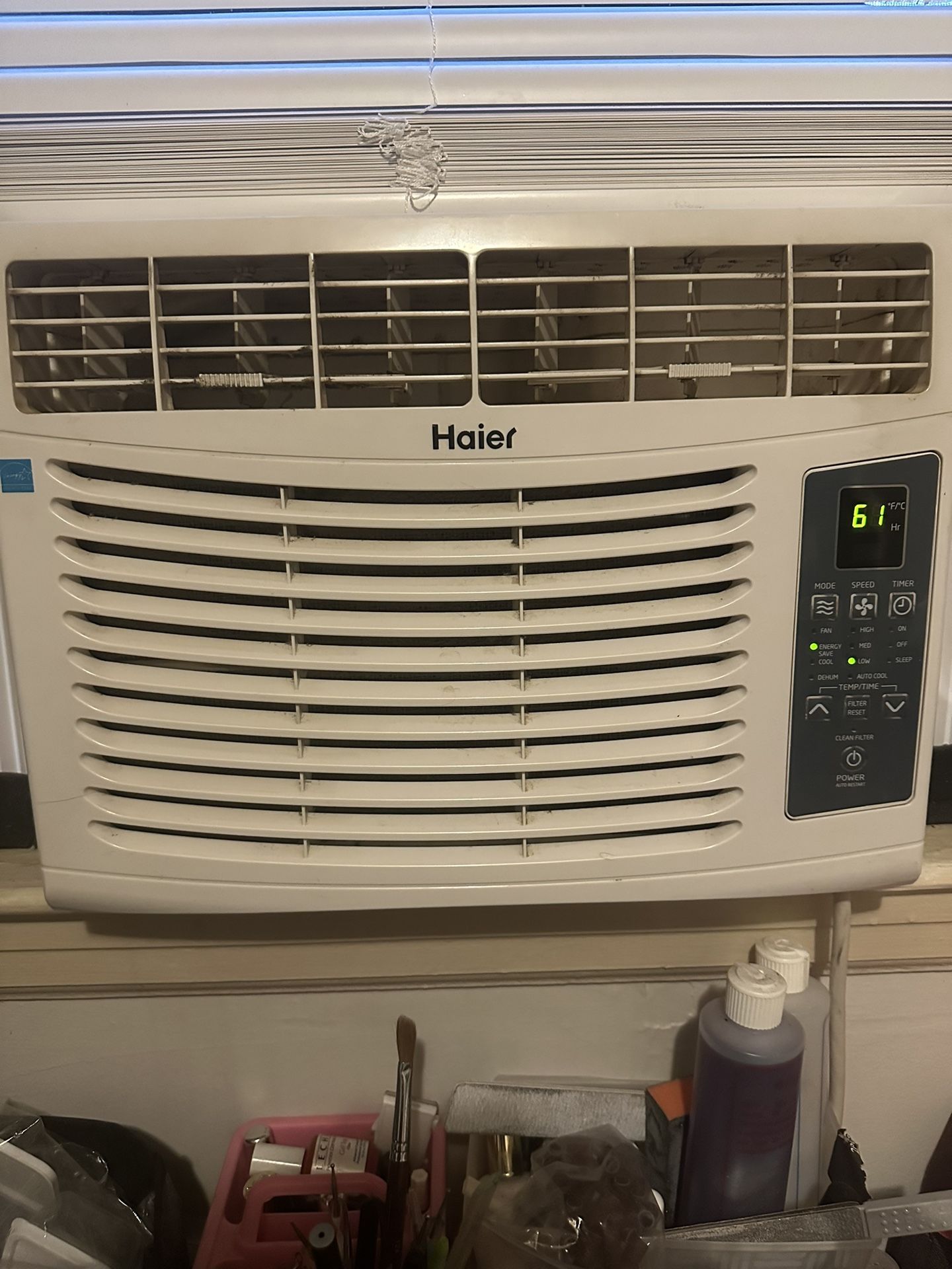 AC Window Unit