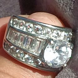 Cubic Zirconia Statement Ring  *See My Other 800 Items