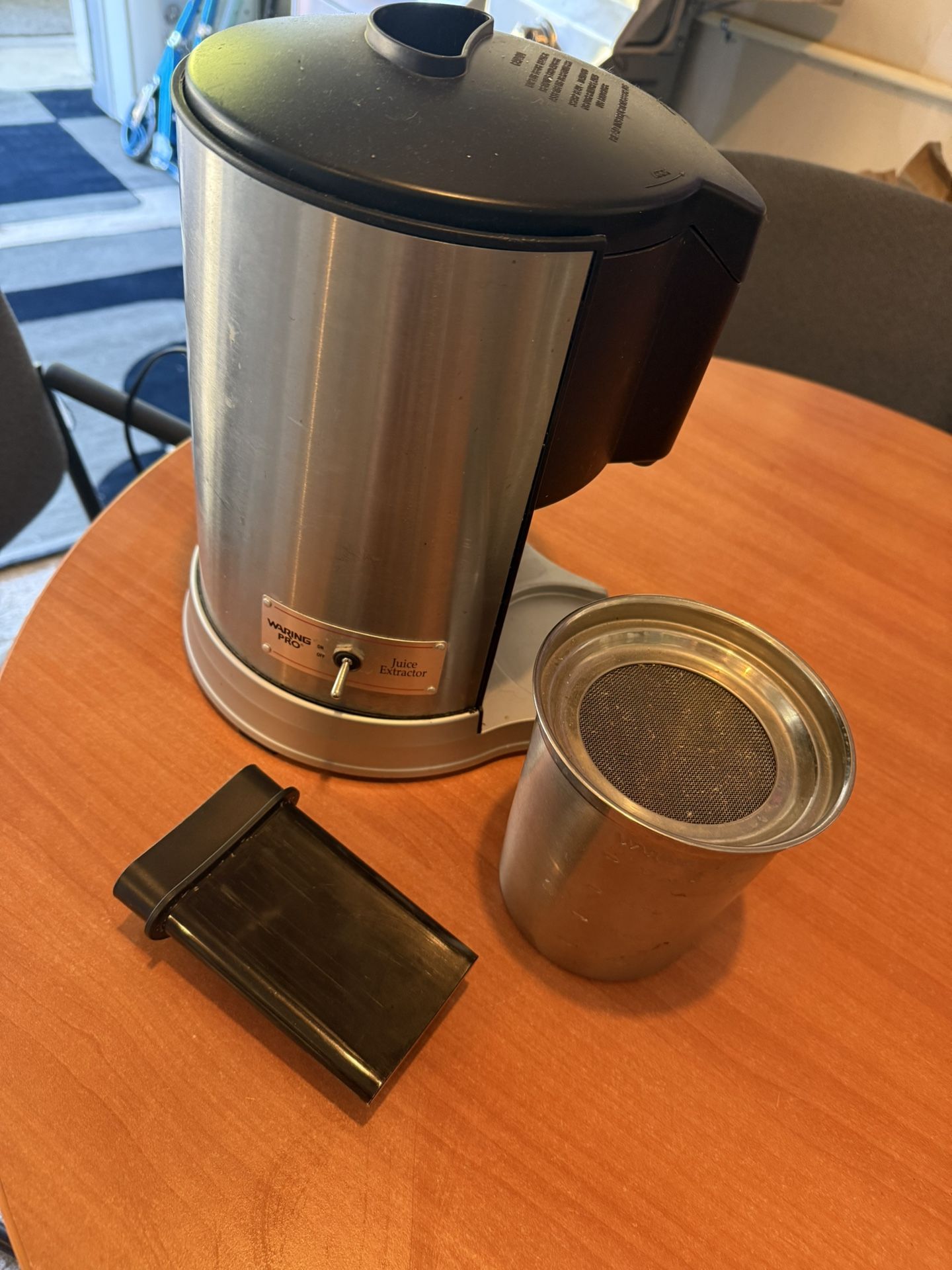 Warning Pro Juicer