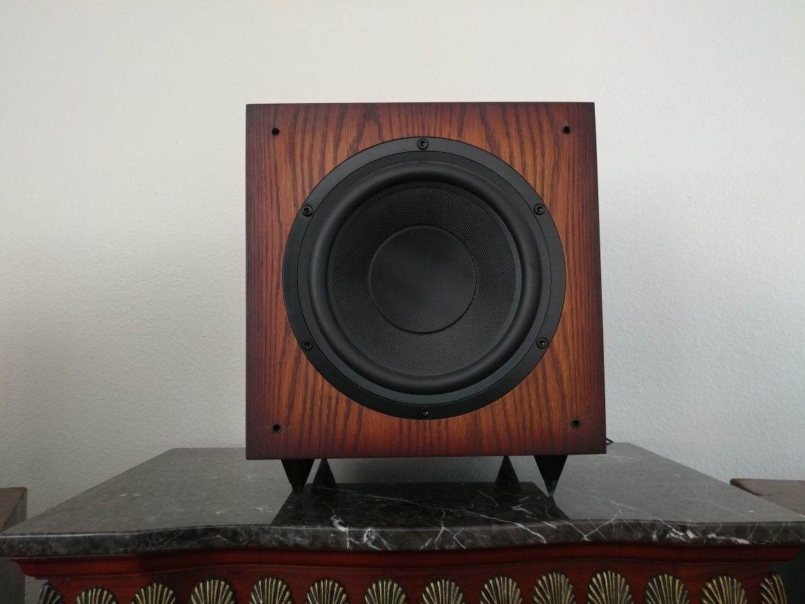 Castle Cube Subwoofer 12 Inch – Elegant & Efficient – 150W