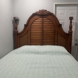 Bed frame & matress queen $300