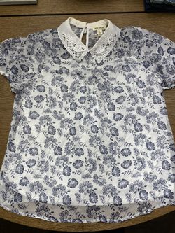 Floral Blouse Size M
