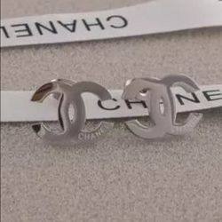 Jewelry (New) each $15