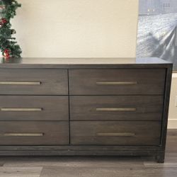 Matching Dresser Set 