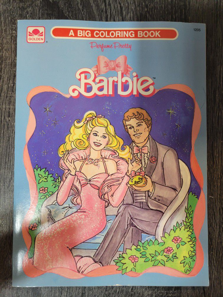 New Unused 1988 Vintage Golden Mattel Barbie Doll  & Ken Coloring Book