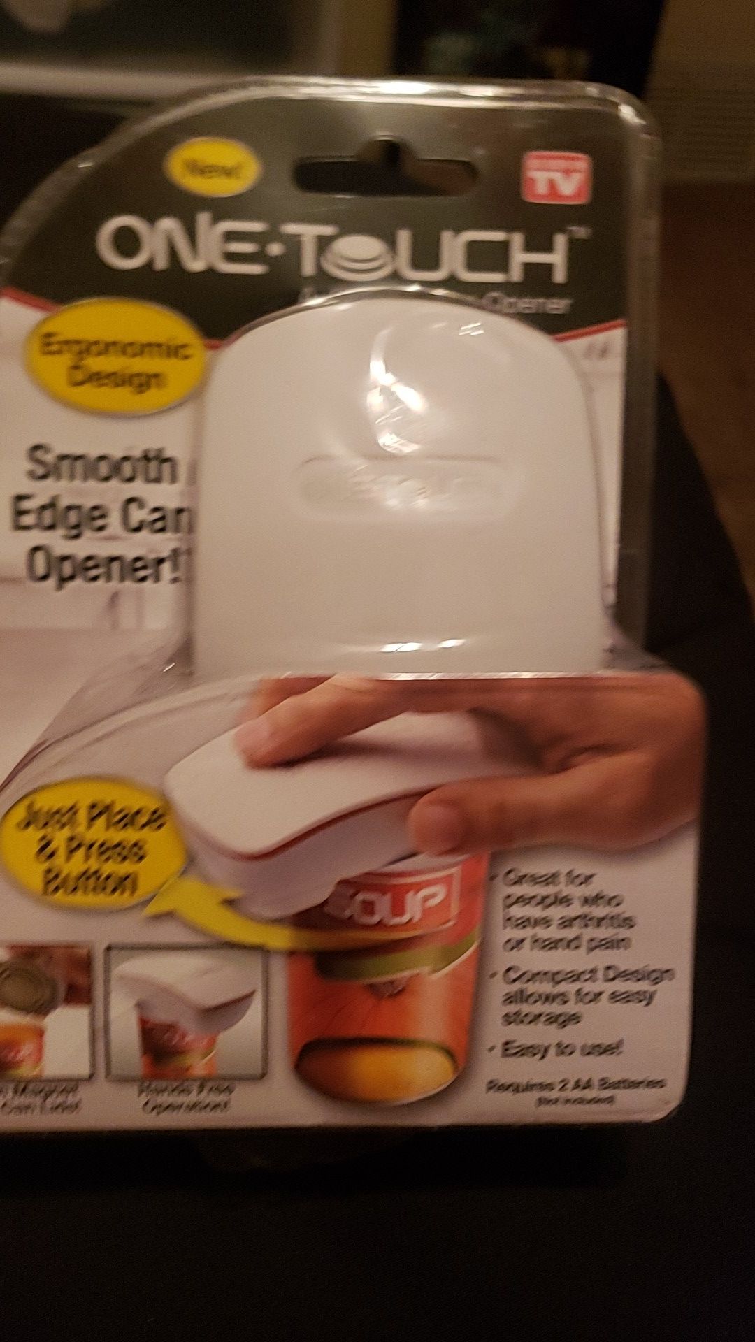 One Touch Automatic Can Opener: Ergonomic Design