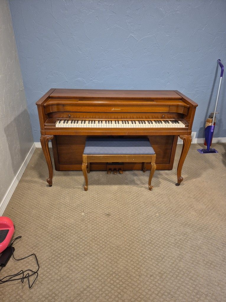 Free Piano