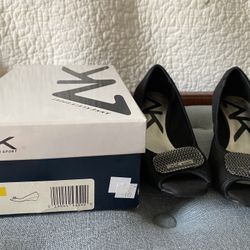 Anne Klein Women’s Nibble Black Fabric Wedge