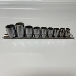 Snap-On  Tools 9 Piece 3/8 dr Socket Set