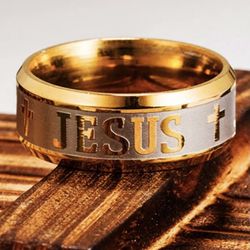 Mens Stunning High Quality Jesus Cross Religious10 Ct Gold  Overlay Titanium 8mm WeddingBand , Mens Band  Brand New !!