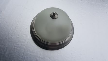 Flush mount light