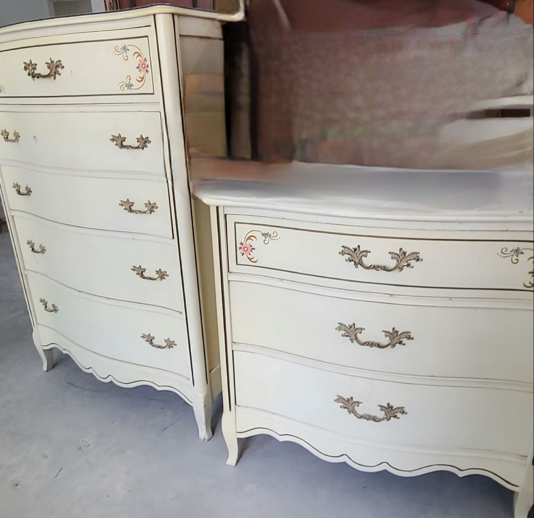 Set furniture antique