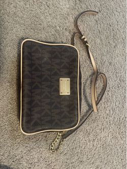 Michael Kors Jet Set Large East West Crossbody Bag
