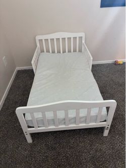 White Toddler Bed and Mattress