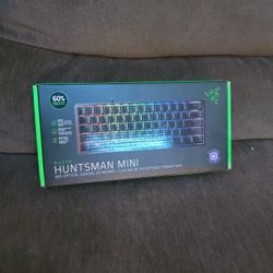 BRAND NEW RAZER HUNTSMAN MINI!