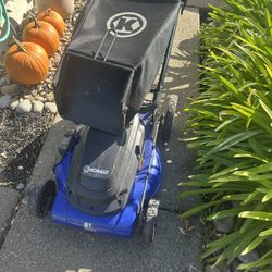 Lawn Mower 