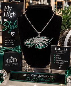 Philadelphia Eagles Crystal Pendant Necklace