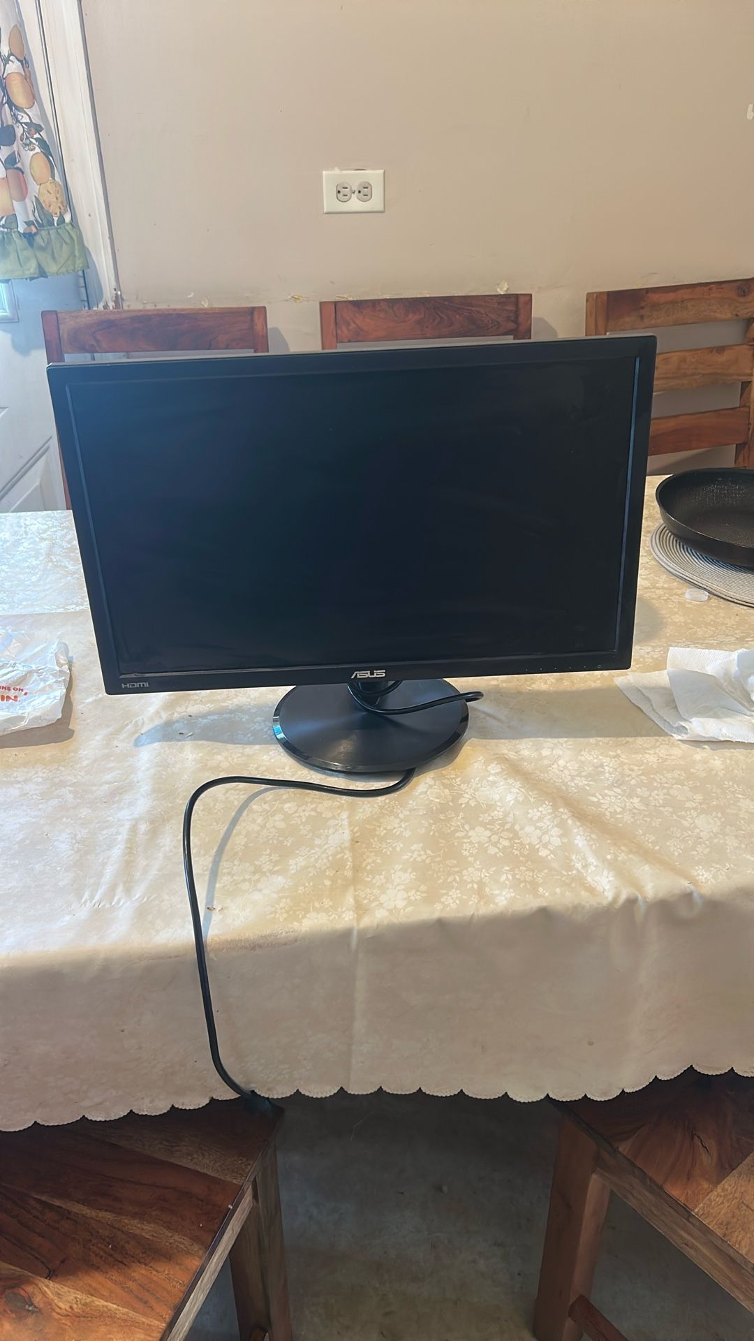 Asus Monitor HDMI 2 years old Black