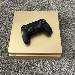 GOLD PS4