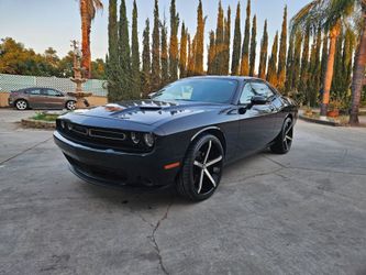 2015 DODGE CHALLENGER SPORT COUPE! CLEAN TITLE,SMOGGED,2027 MARCH TAGS