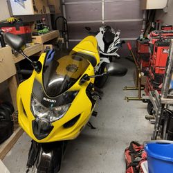 2005 Gsxr 750